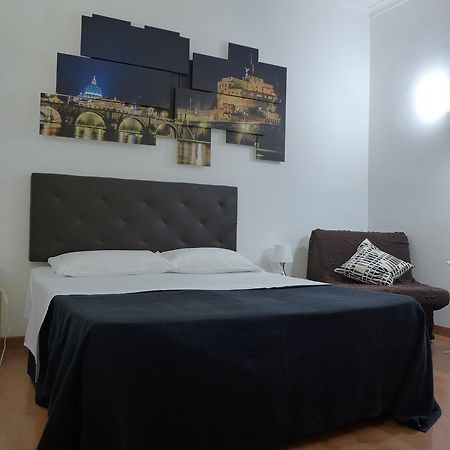לינה וארוחת בוקר רומא Residenza Vespasiano מראה חיצוני תמונה